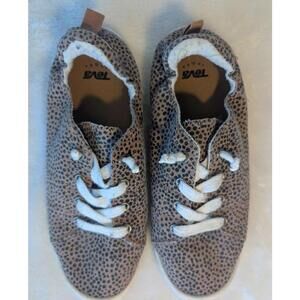 Teva Leopard Print Slip Ons Men10, Women8